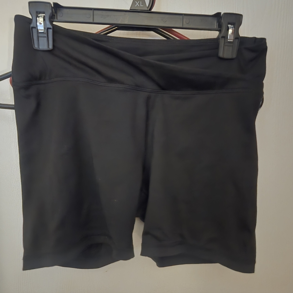 Avia Women's Black Bike Shorts Size Medium